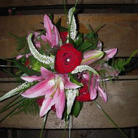 fwthumb05 bridesmaids handtie 55.00.jpg